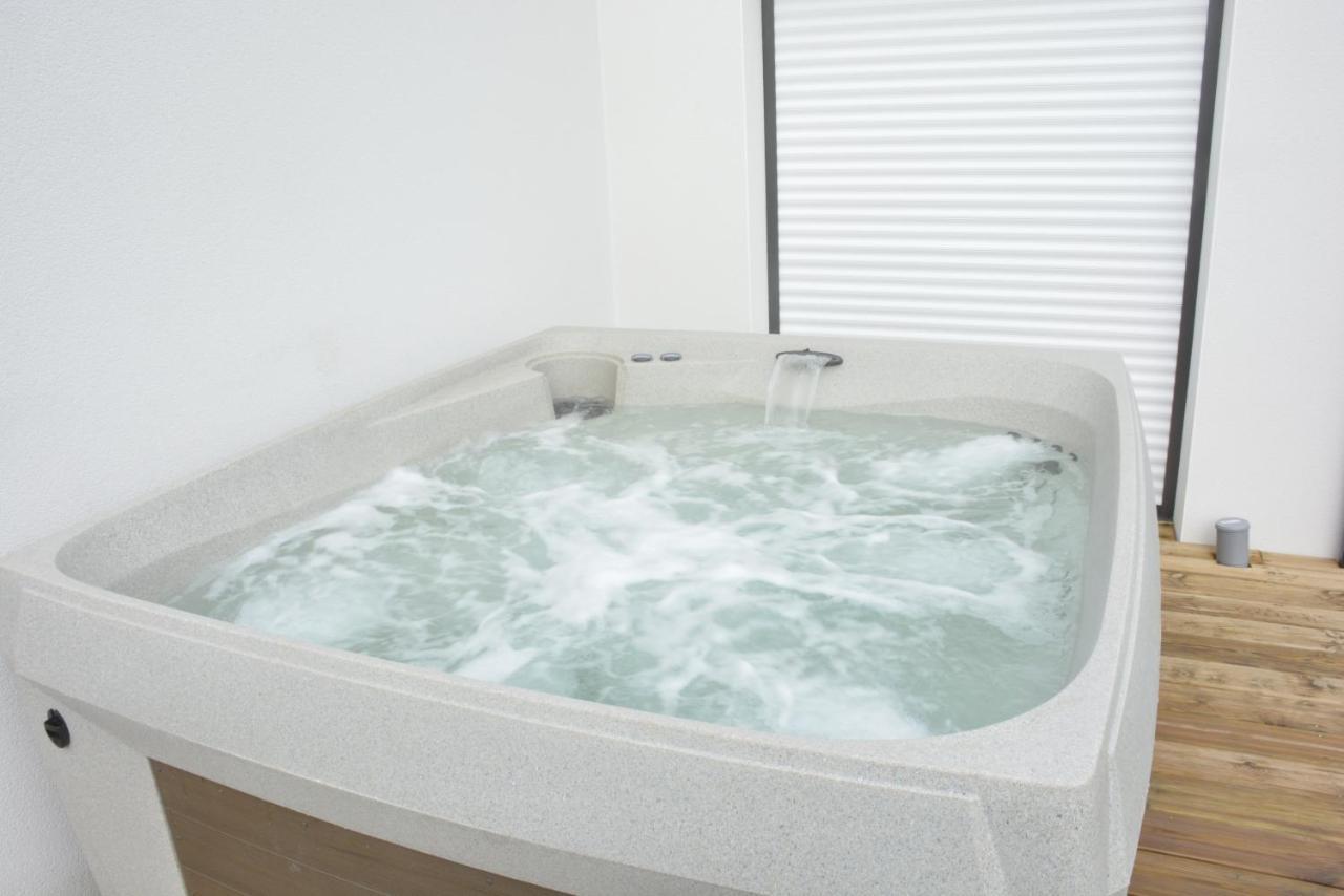 Maison à 200m des plages avec jacuzzi Trégunc Exterior foto
